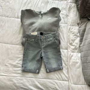 Gap Shorts  navy striped distressed jean size 6